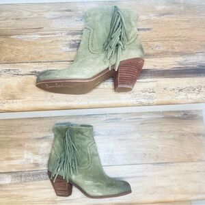 Sam Edelman Army Green Spring Color Fringe Ankle Boots with Block Heel Size 7